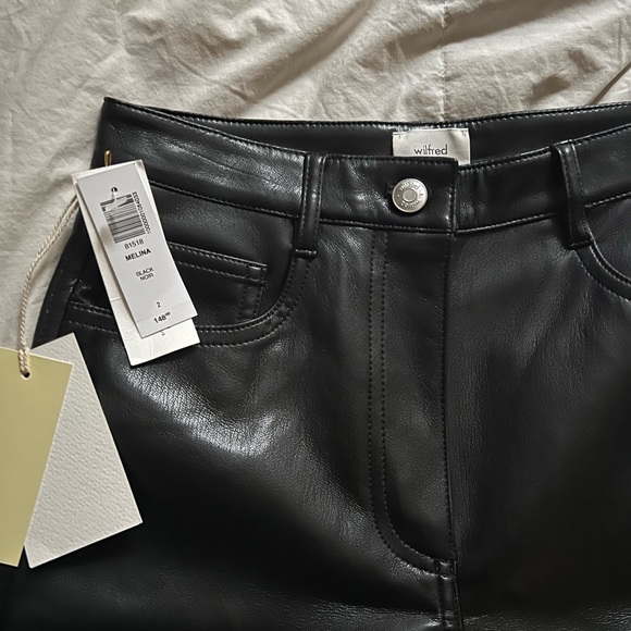 Aritzia Melina Pant - Picture 3 of 5